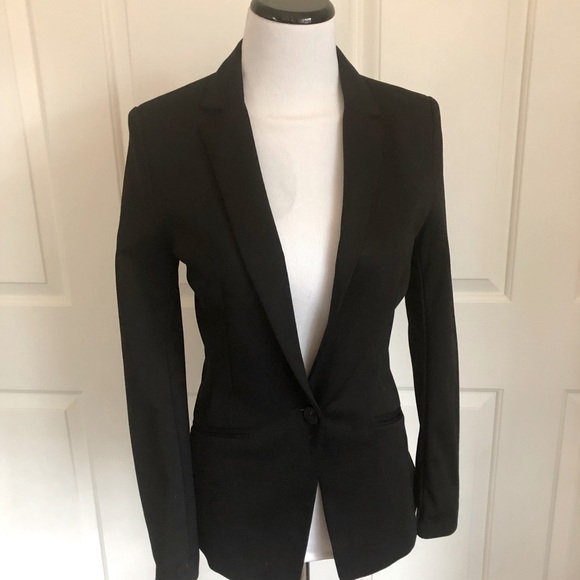 H & M black Fitted Blazer Size 6 Ponte Stretch EUC